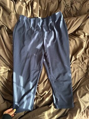Navy Cropped Straight-Leg Pants